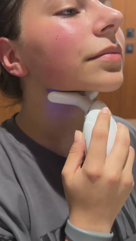 Neck & Face Lifting LED Therapy Device - LAVANDONeck & Face Lifting LED Therapy DeviceNeck & Face Lifting LED Therapy Device